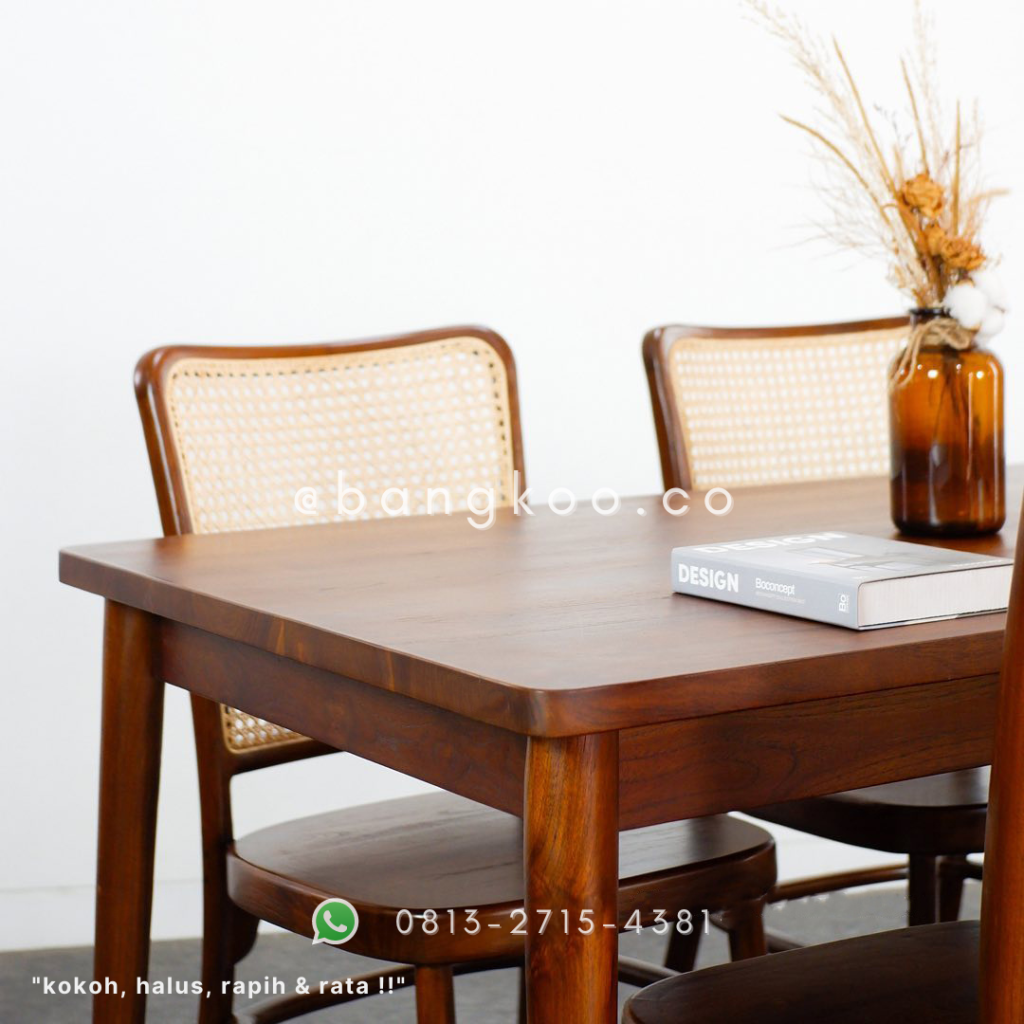 Meja Makan Jati Kevin