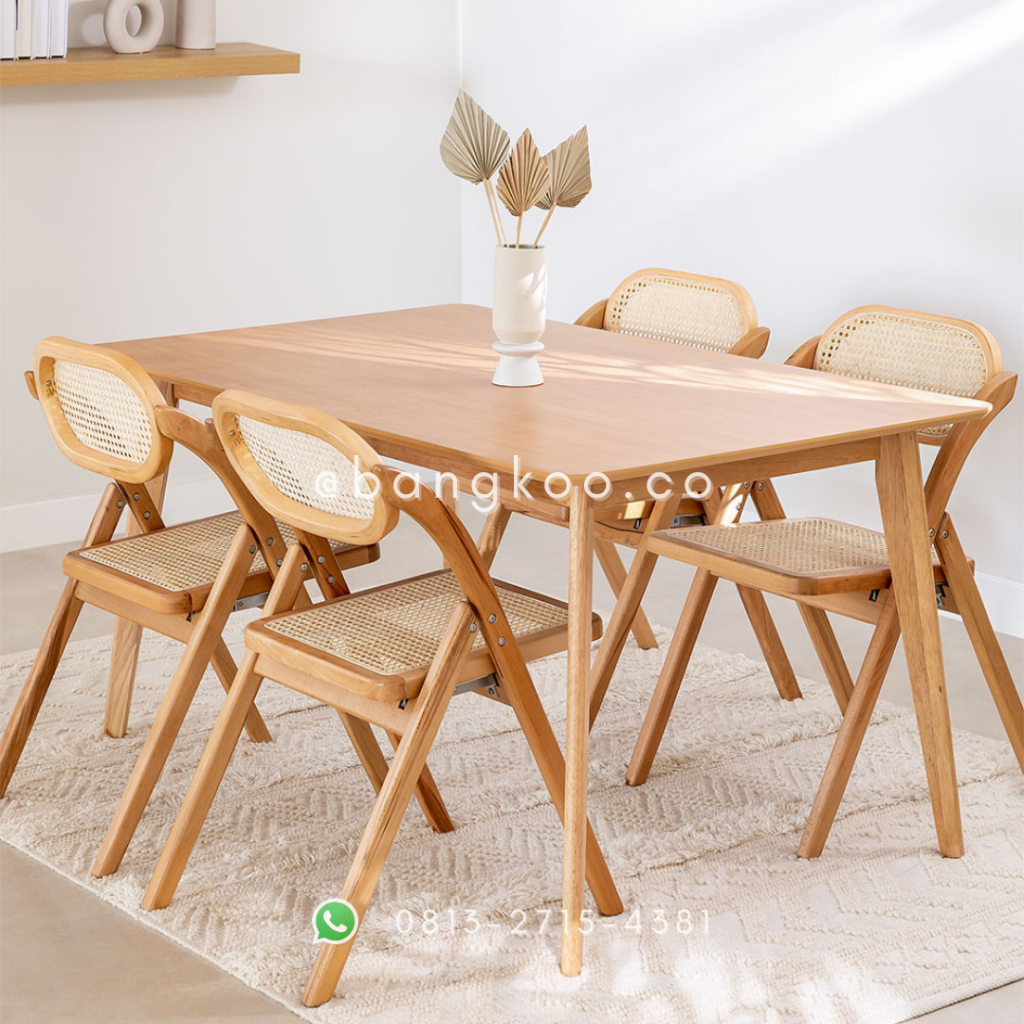 Meja Makan Jati Lipat