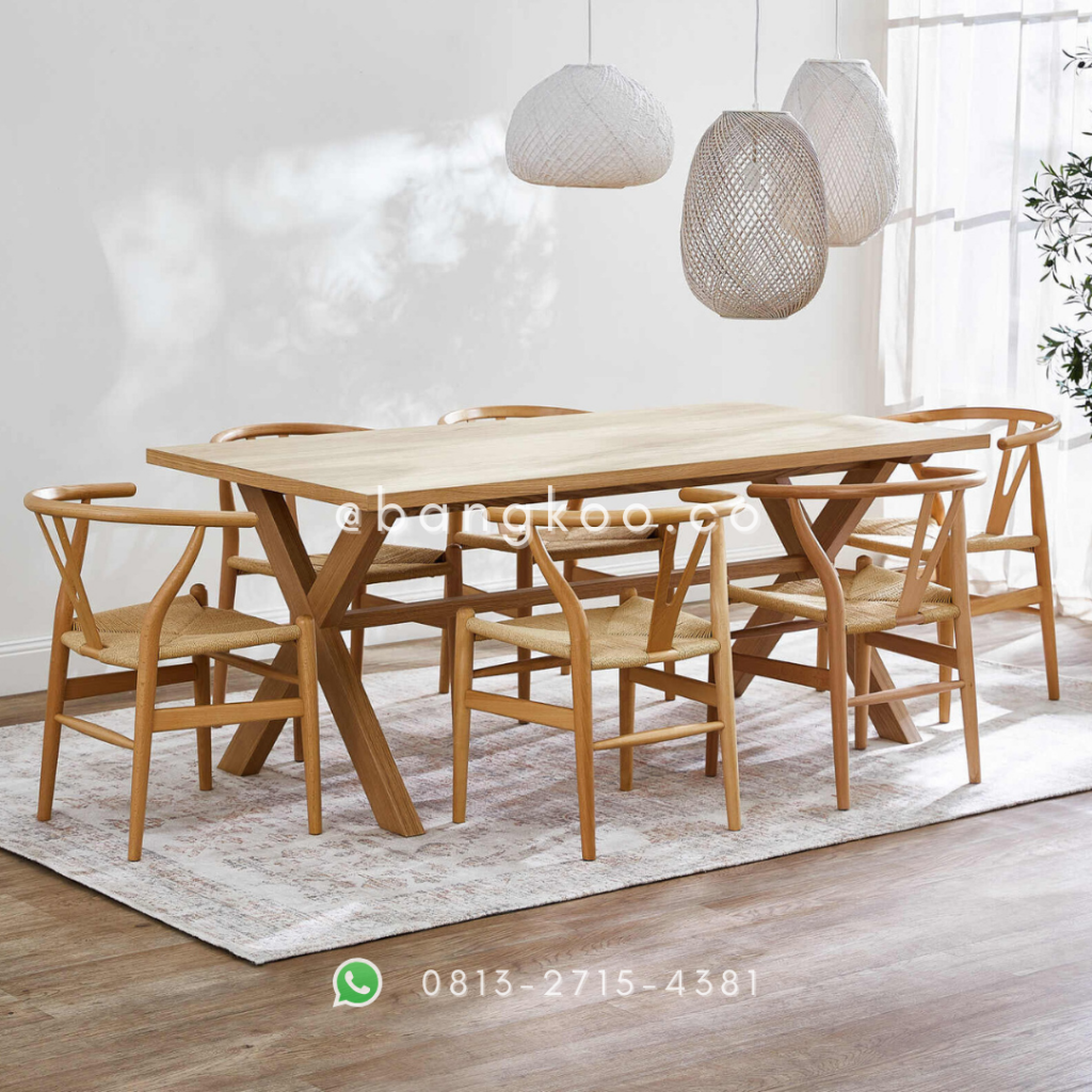 Meja Makan Jati Wisbone