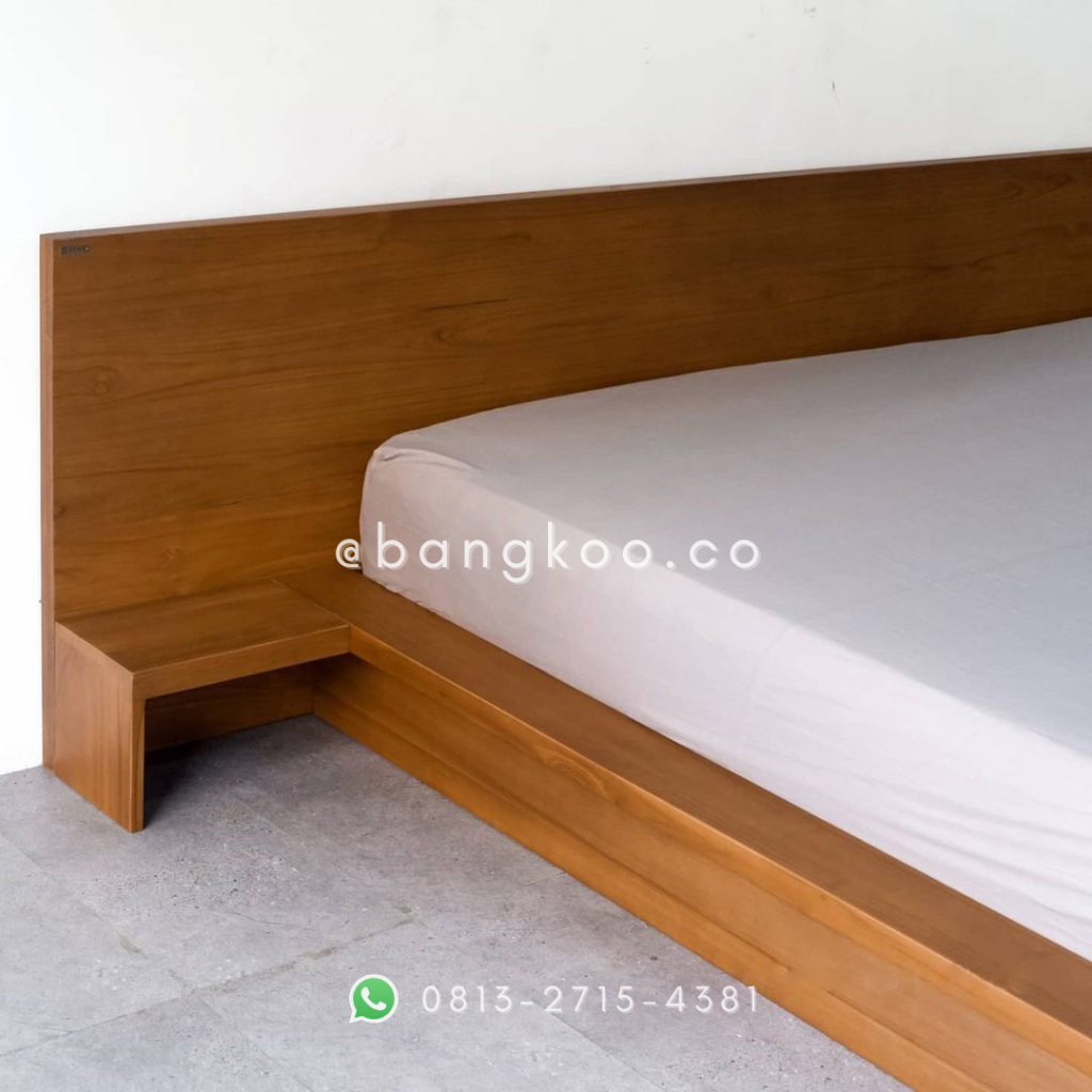Tempat Tidur Jati Solid