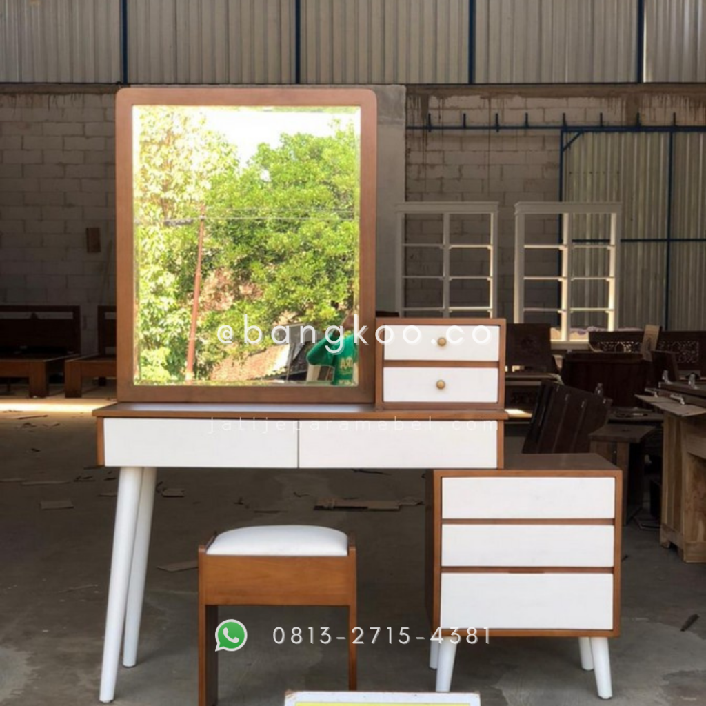 Meja Rias Minimalis