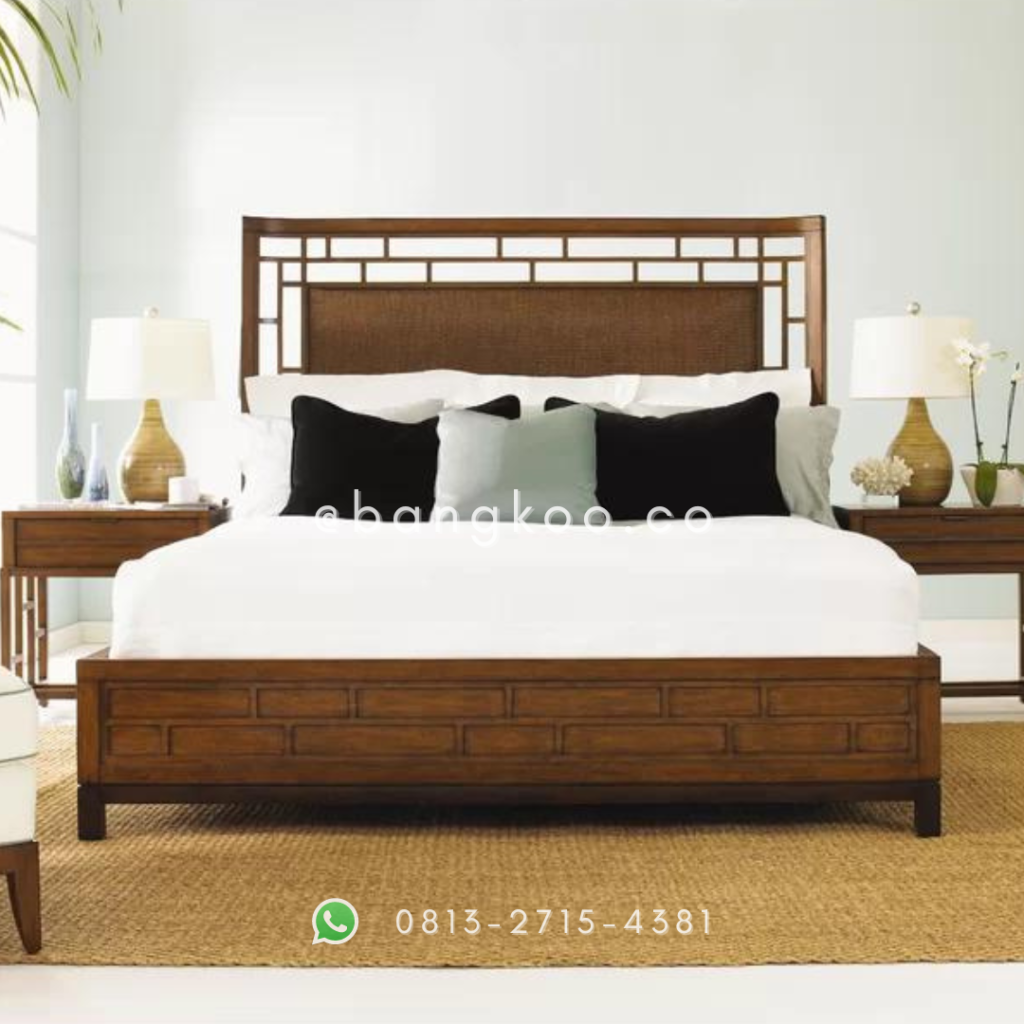 Tempat Tidur Jati Klasik