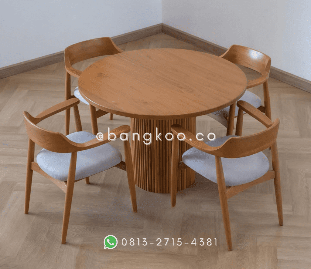 Set Meja Makan Jati Bulat Salur